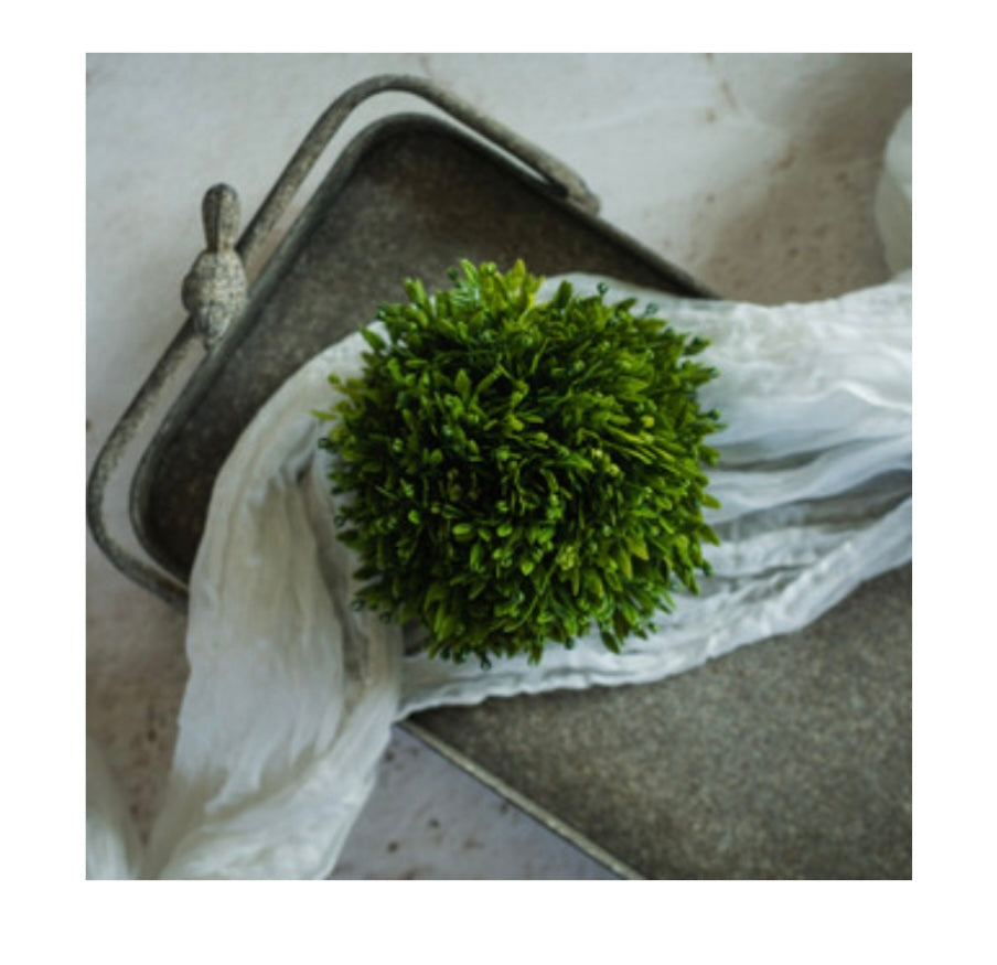 6" Green Chickweed Half Ball