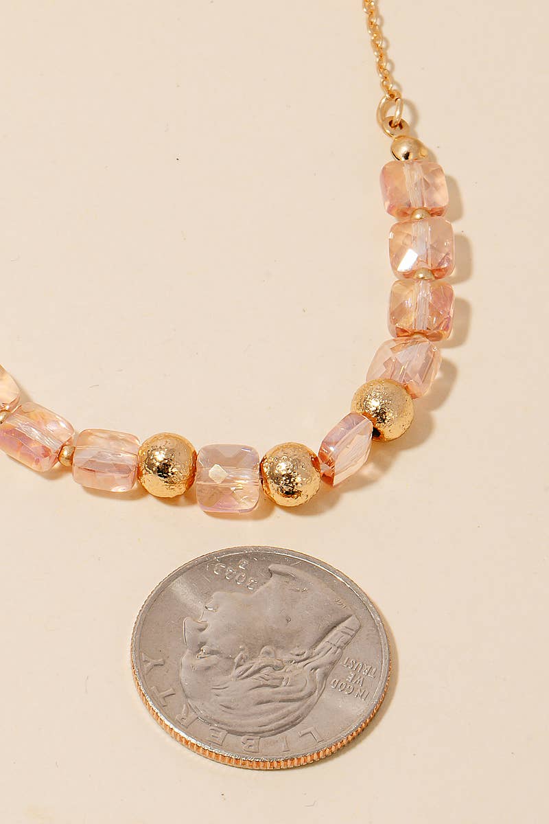 Faceted Glass And Metallic Beads Chain Necklace