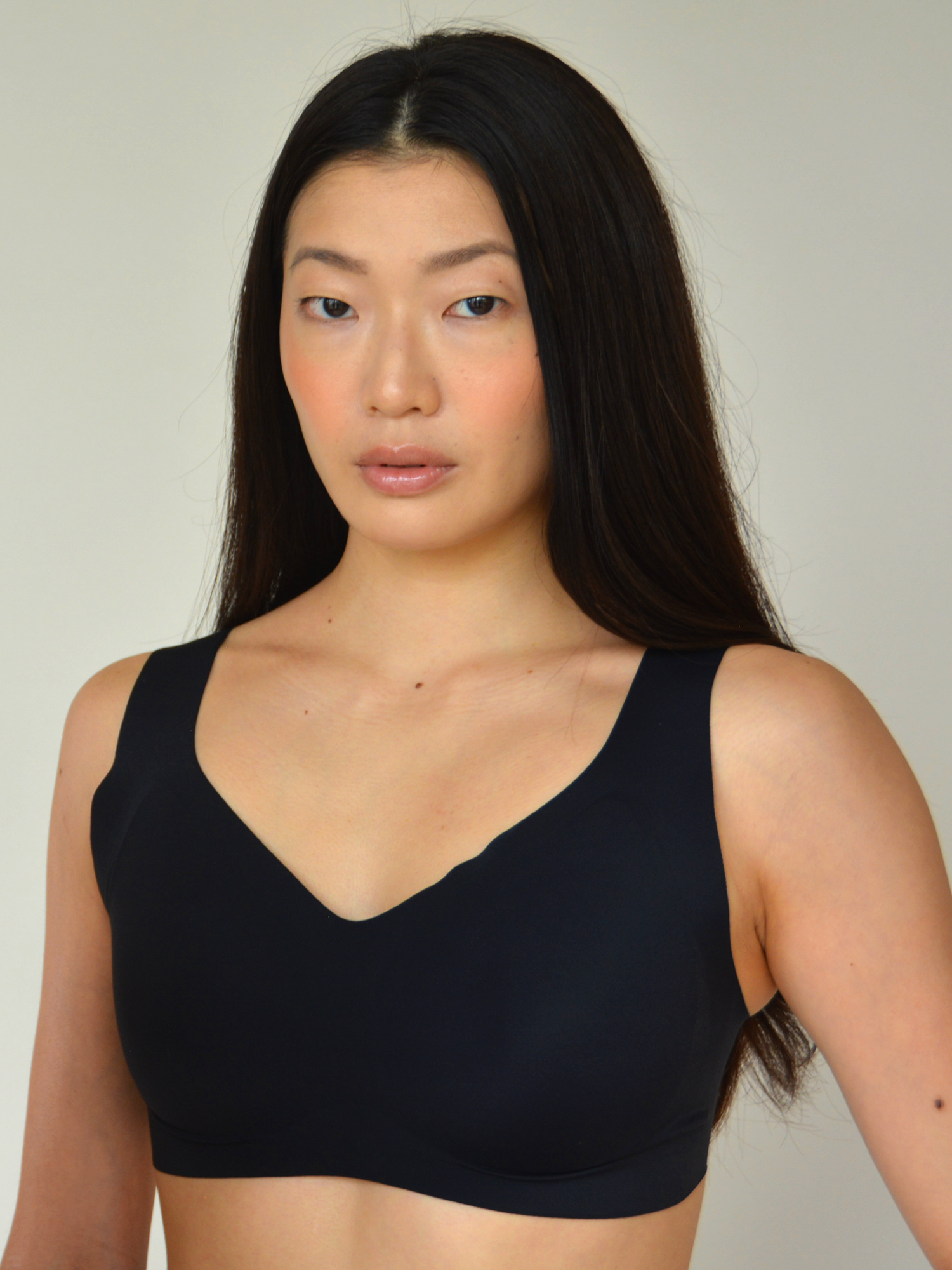 The Only Bra V-Neck Lift Bra