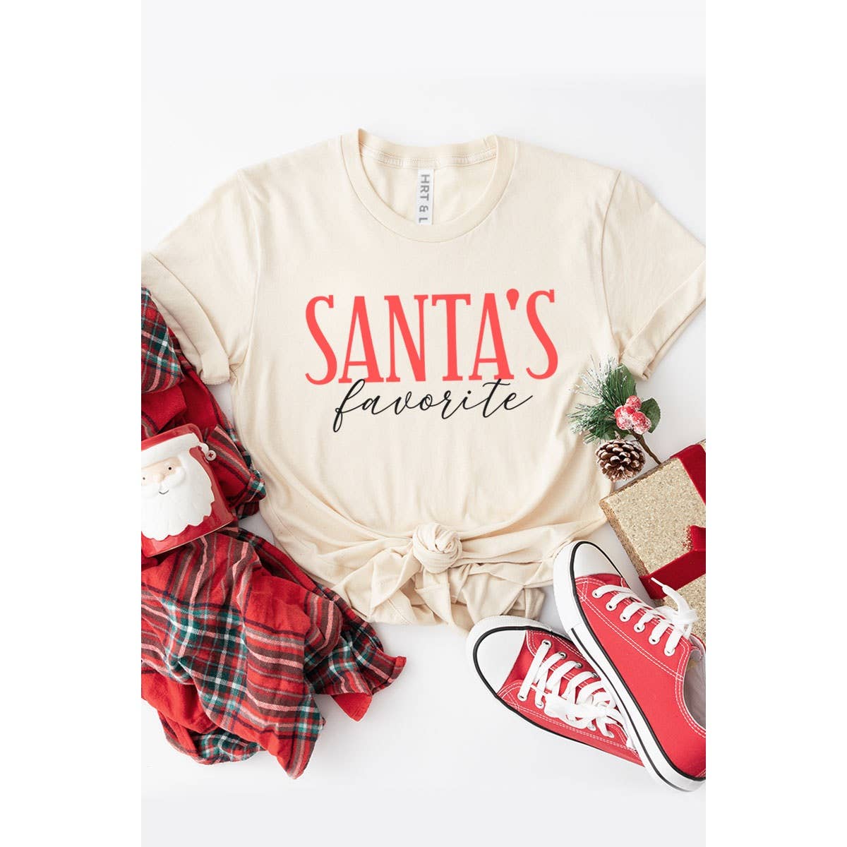 SANTA S FAVORITE WASHED GRAPHIC TEE