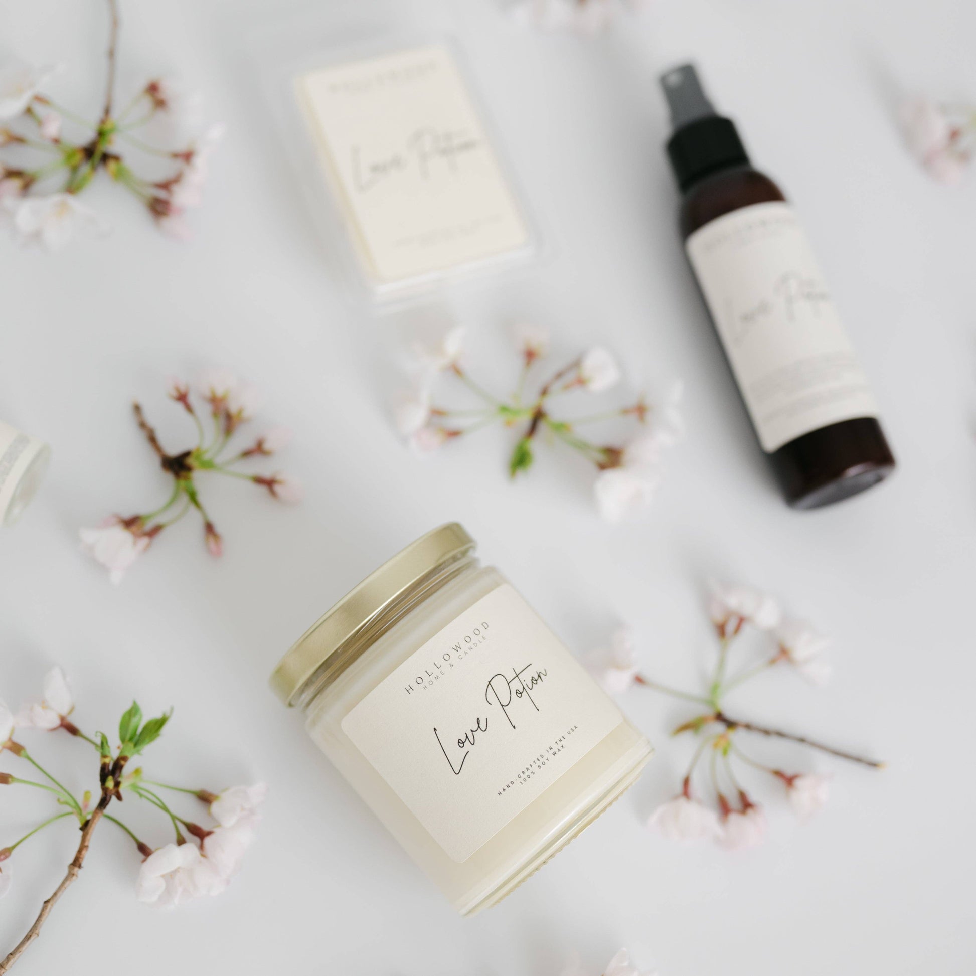 LOVE POTION | SPRING | 8 OZ CANDLE
