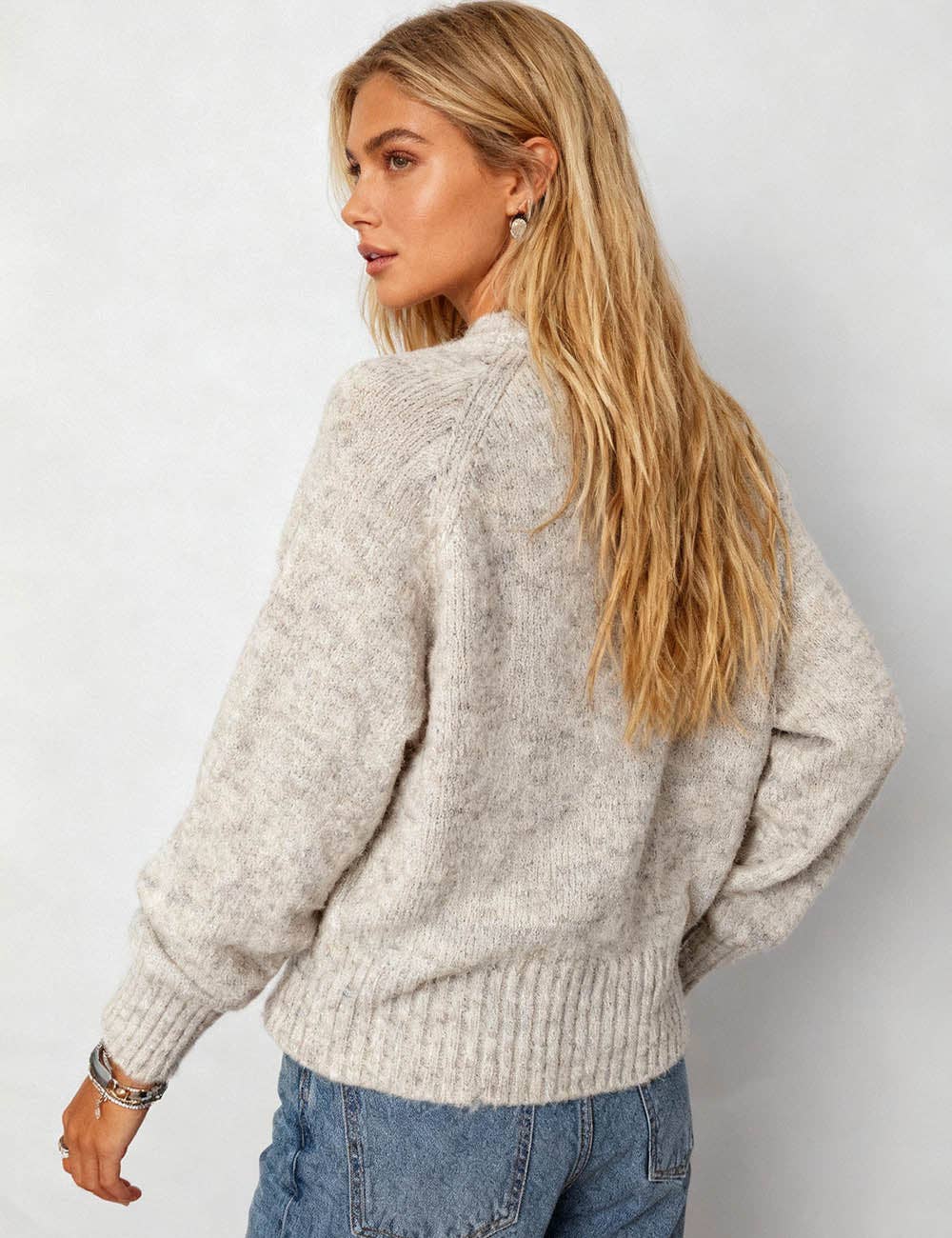 Ladies Round Neck Bow Pattern Ribbed Trim Knit Sweater