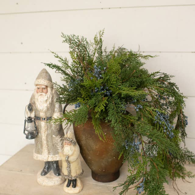 26" CEDAR & BERRIES HANGING BUSH