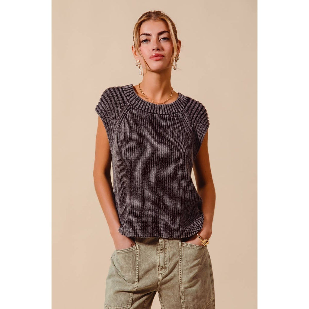 MINERAL WASHED RAGLAN SLEEVELESS SWEATER TOP