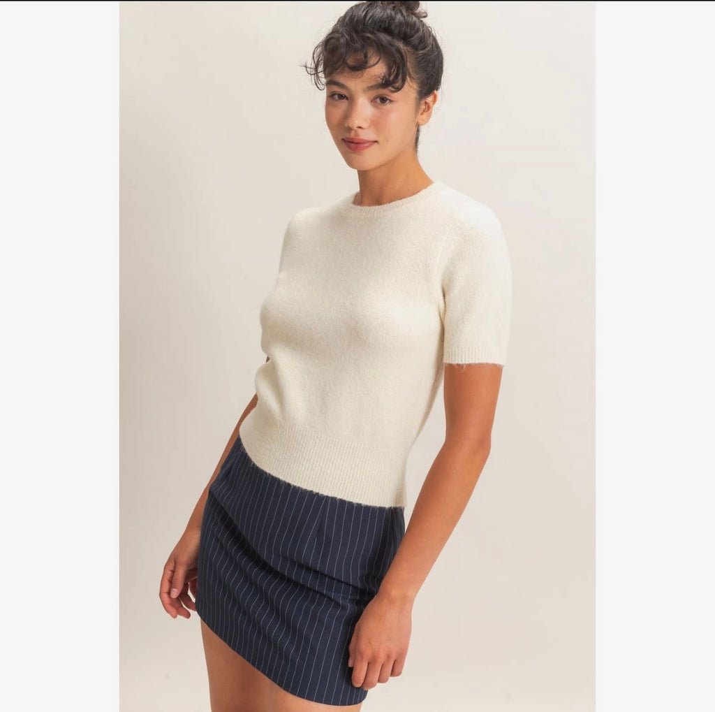 Short Sleeve Crew Neck Sweater