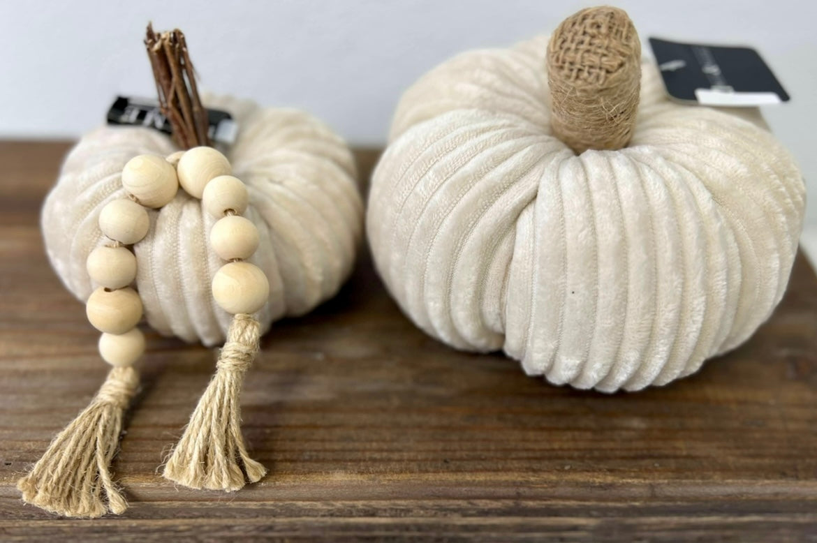 5" BEIGE VELVET PUMPKIN W/BEADS