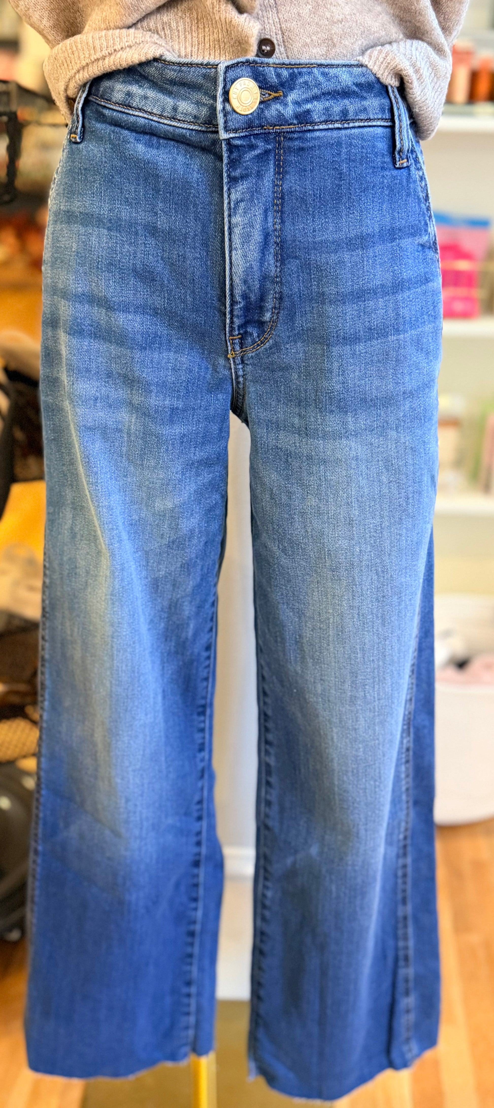 Kut Charlotte High Rise Wide Leg Jean