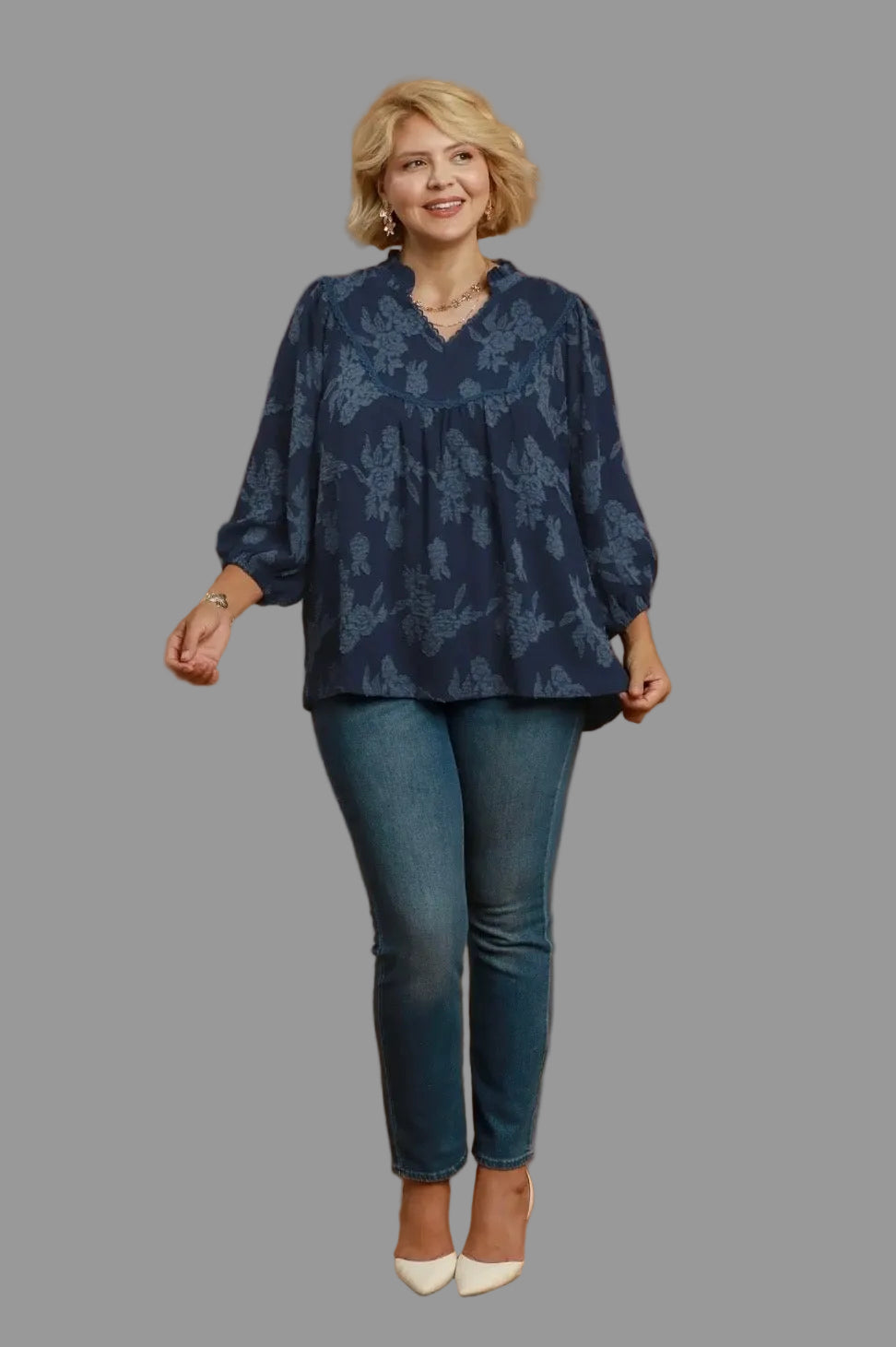 Curvy Floral Textured Blouse