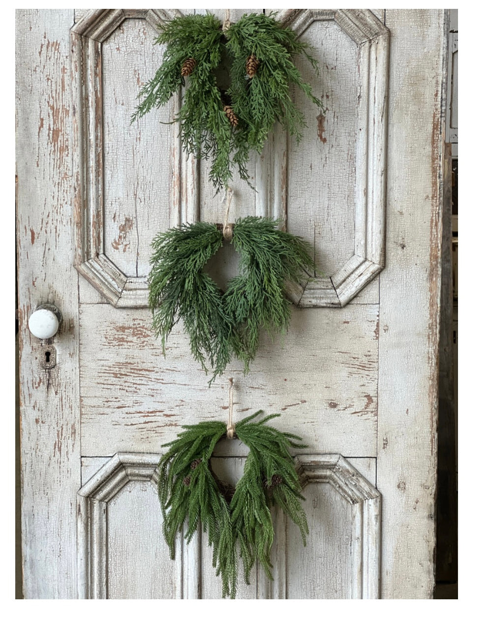 14" Mini Hanging Cedar Wreath
