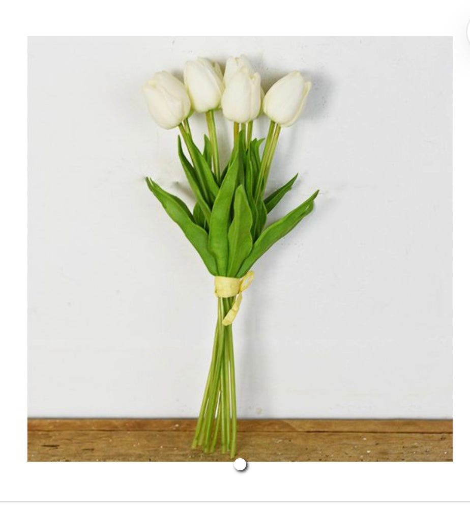 9 WHITE TULIP BUNCH