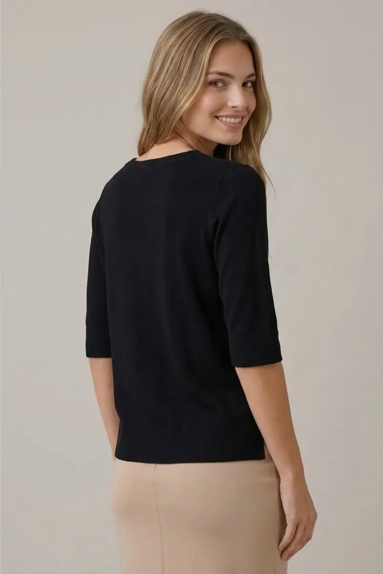 Elbow Sleeve Knit Top