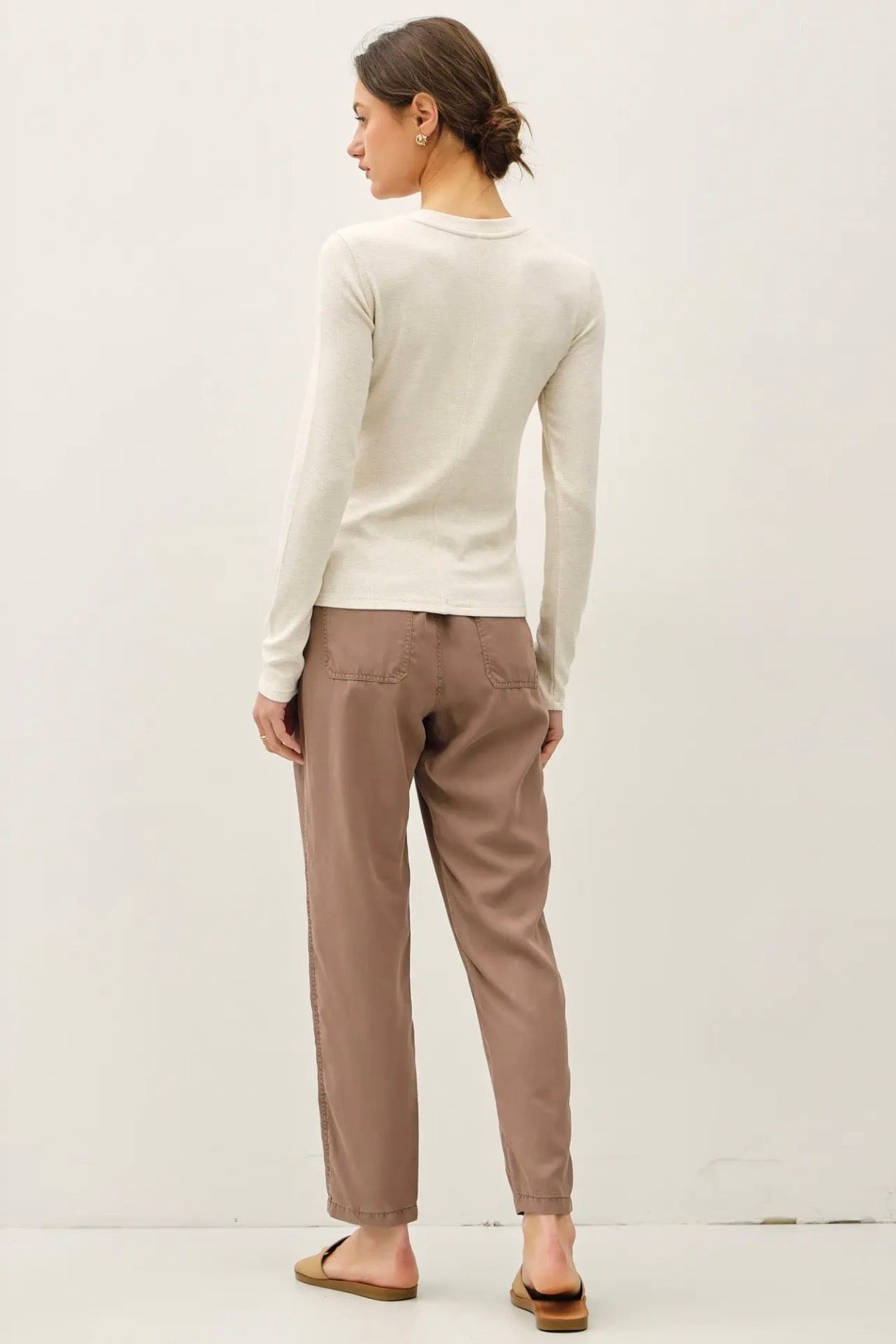 Classic Ribbed Crewneck Long Sleeve Tee