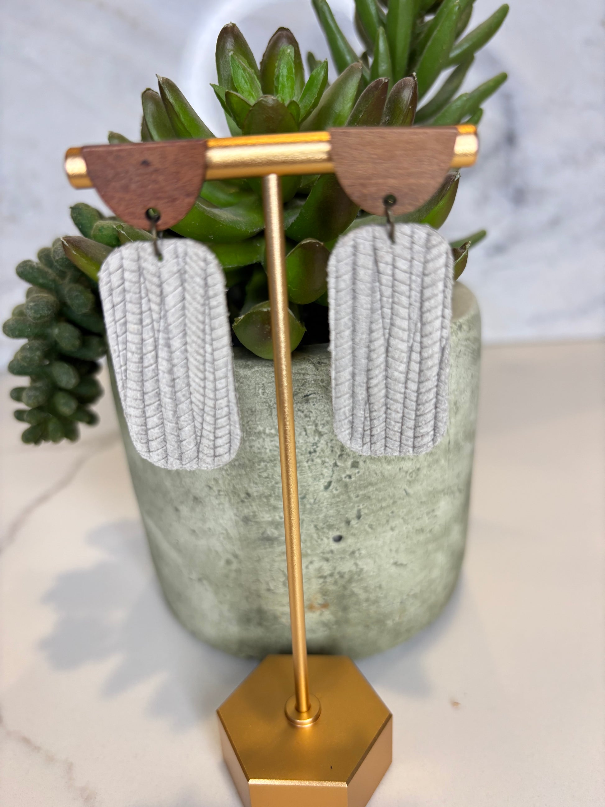 Rectangle taupe leather and wood earrings