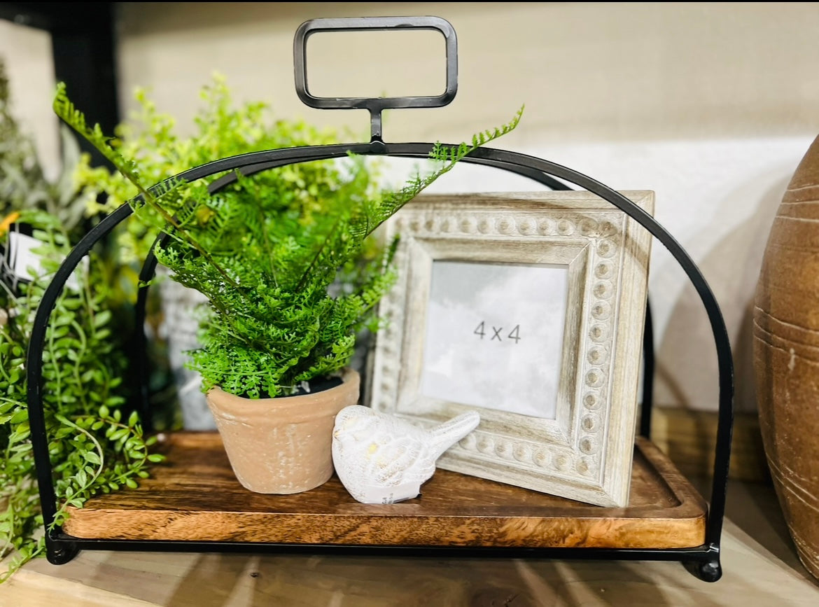 15" BLK WOOD/METAL DISPLAYER