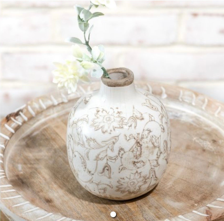4.7" Beige Heirloom Vase