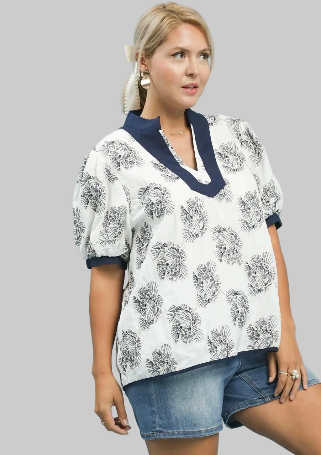 Curvy Embroidered Floral Top