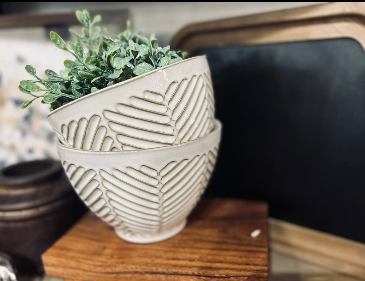 7" ROUND PATTERN BOWL