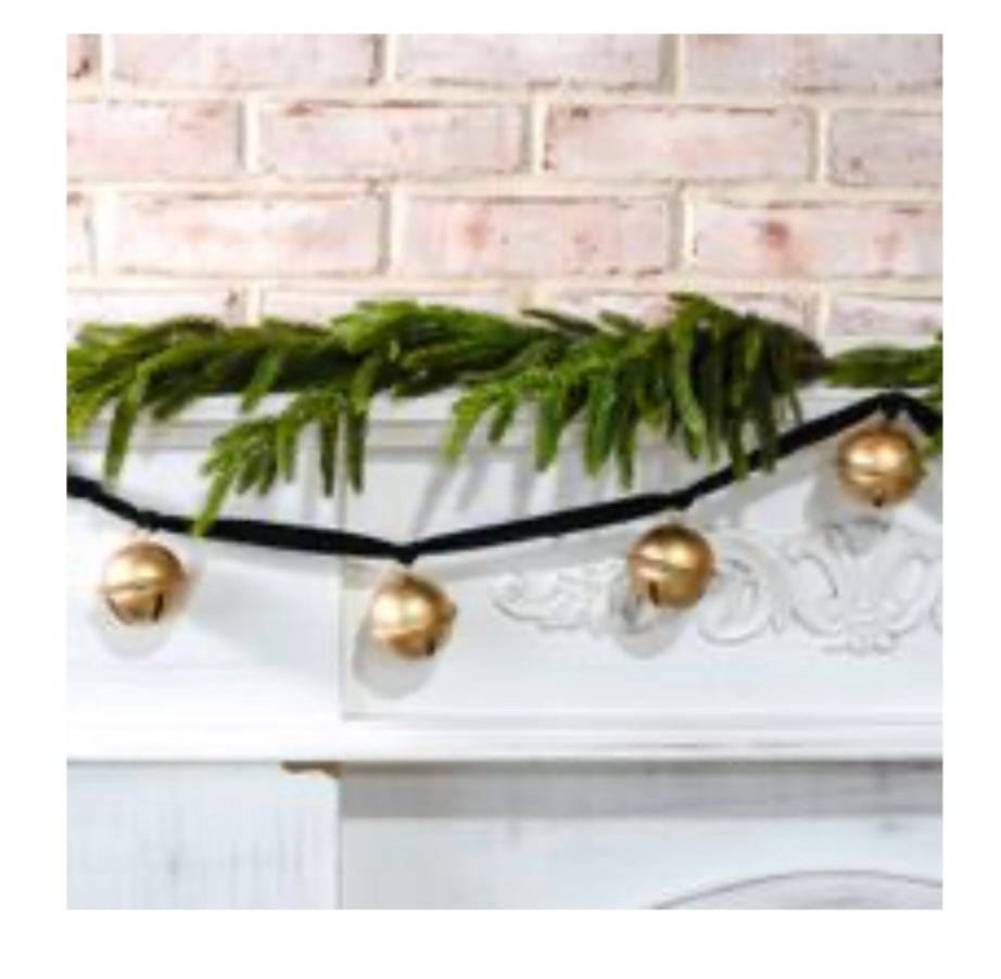 60" GOLD BELL/GREEN VELVET GARLAND