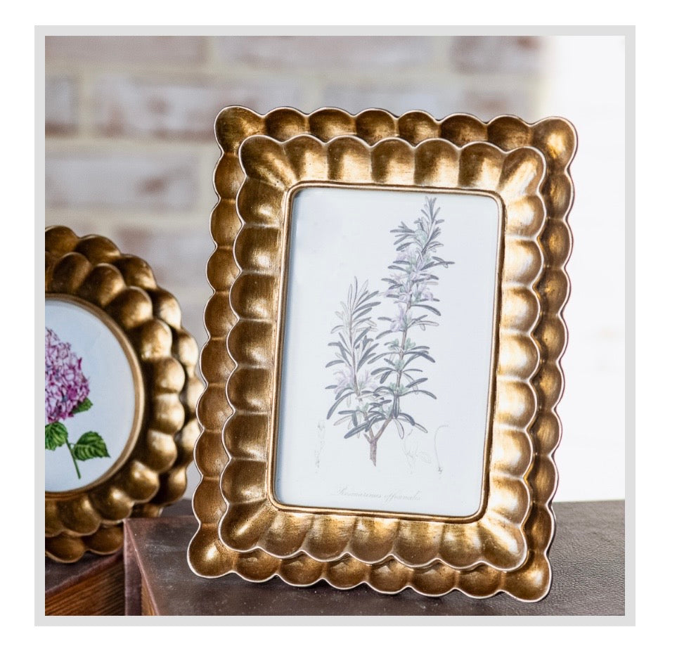 4x6 Bronze Scallop Photo Frame