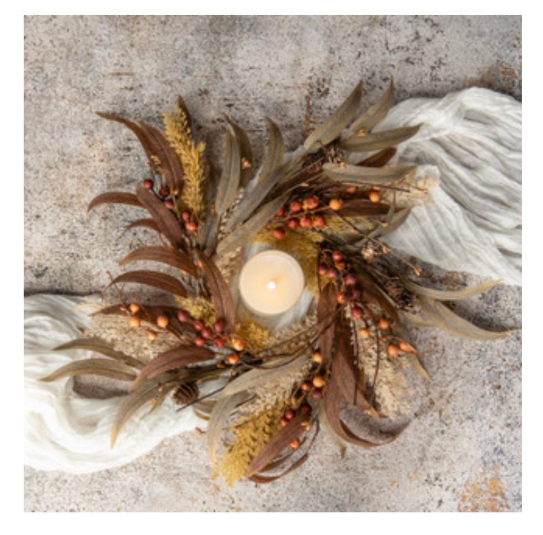 18" Mixed Wheat & Berry Wreath