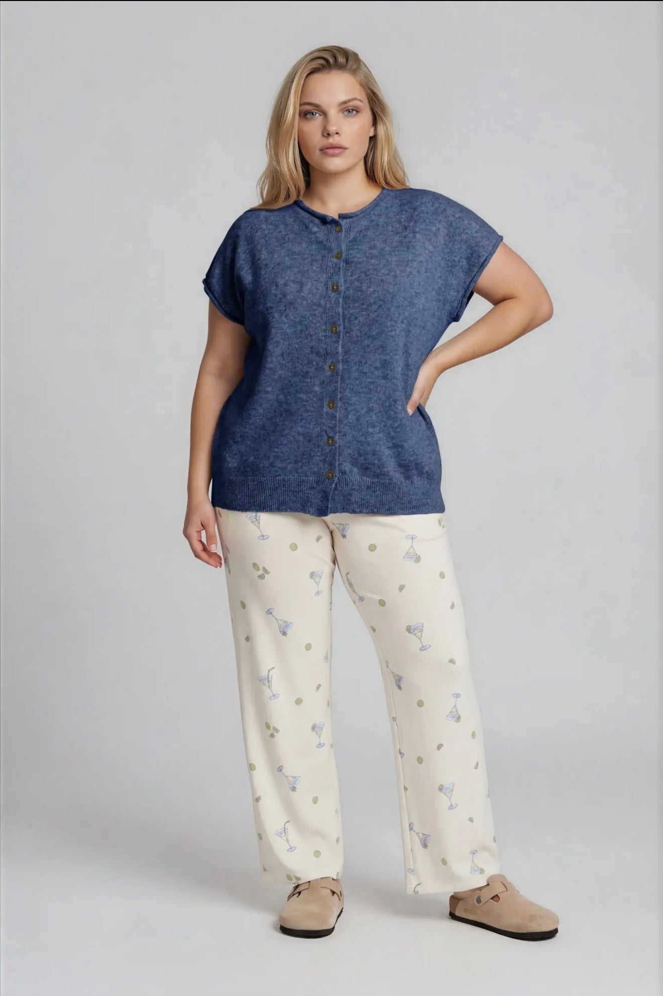 Curvy Raw Edge Seamless Lightweight Cardigan