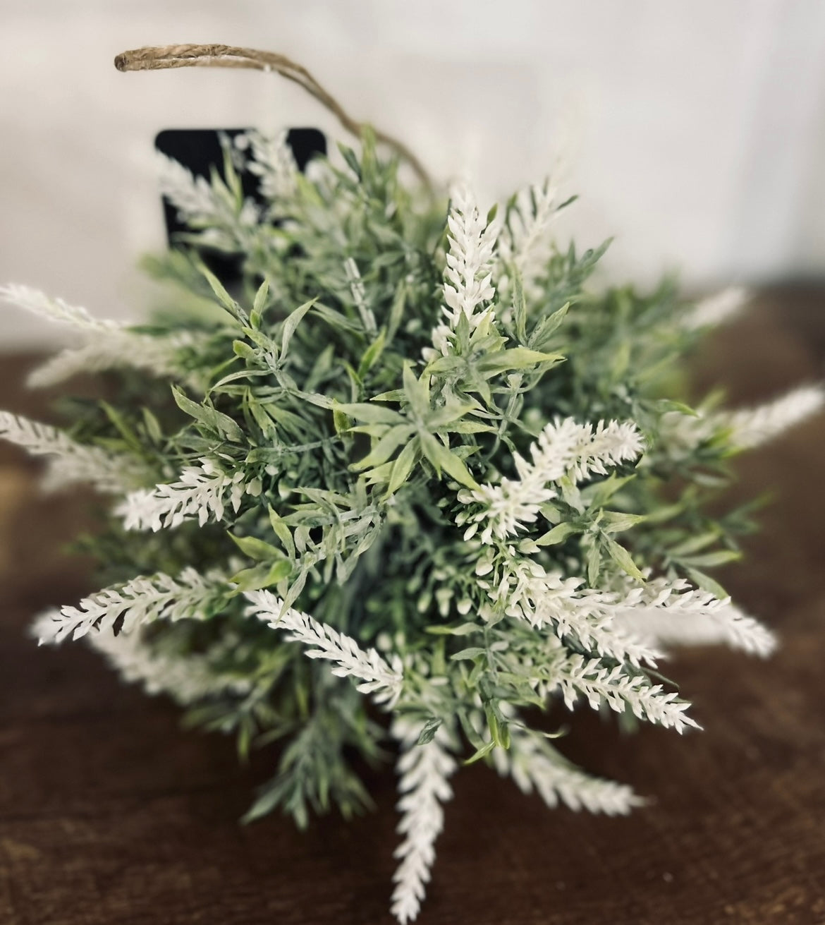 WHITE FLORAL BALL