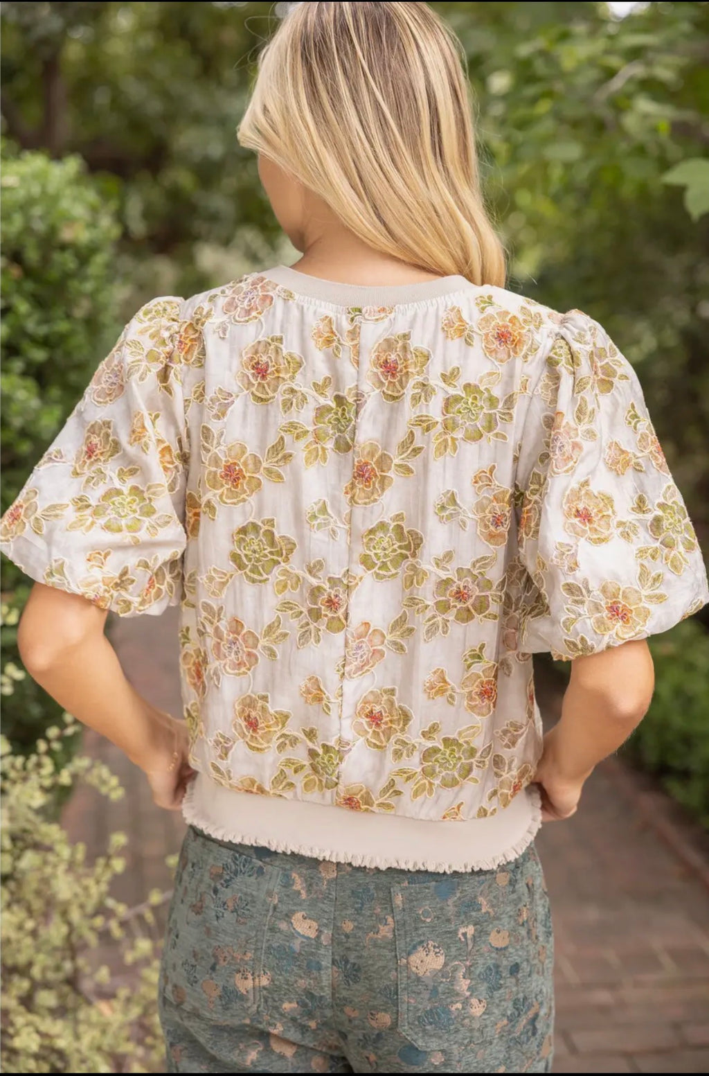 Ribbed Knit Band Floral Embroidered Top