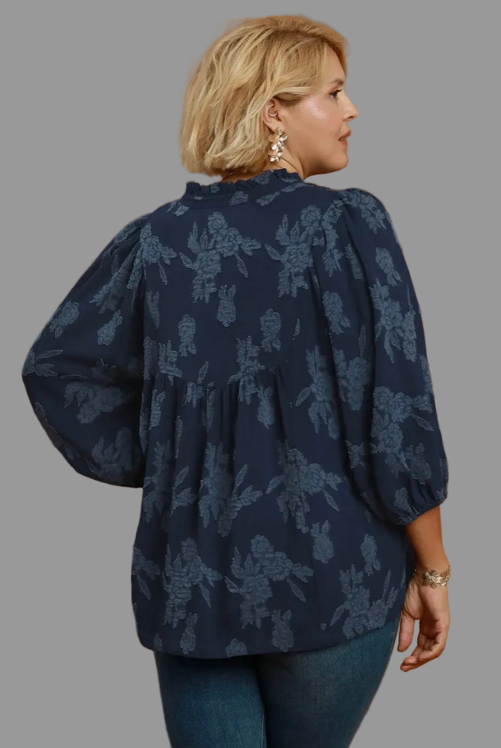 Curvy Floral Textured Blouse