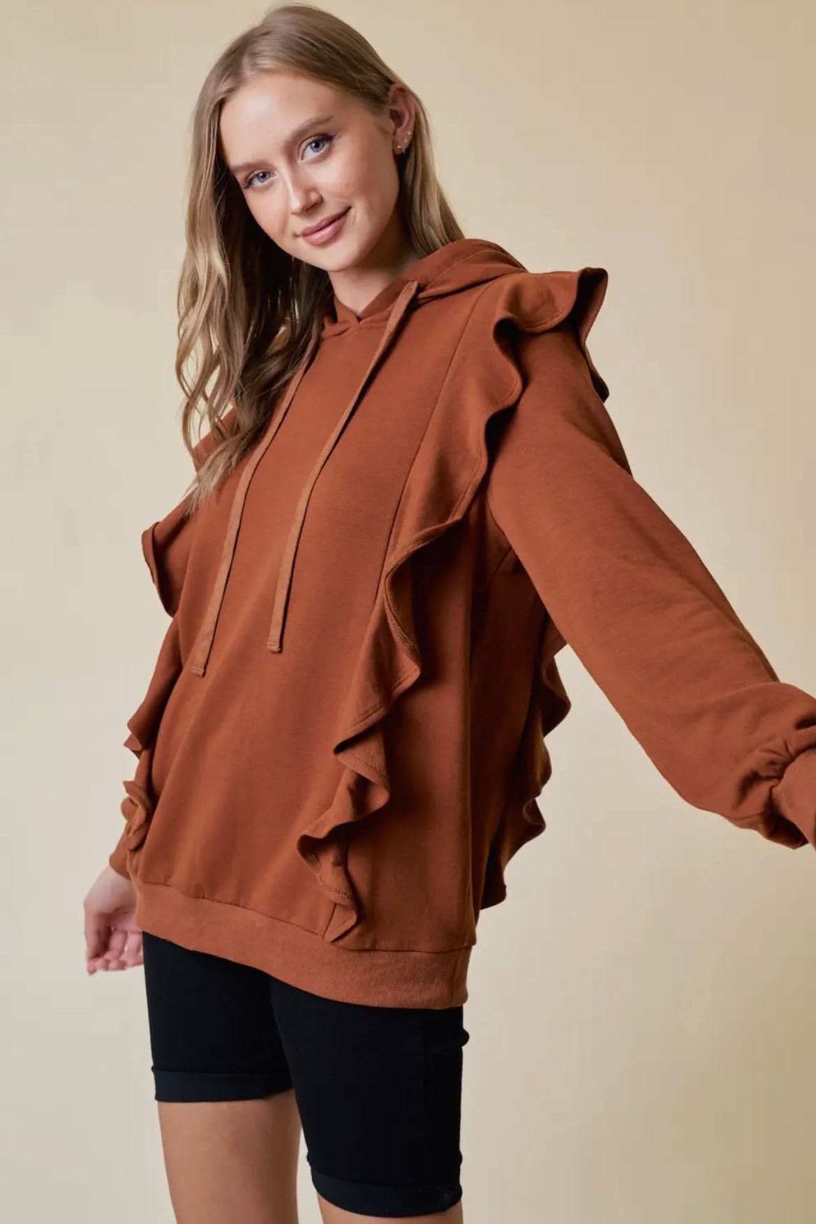HOODIE RUFFLE PULL-OVER