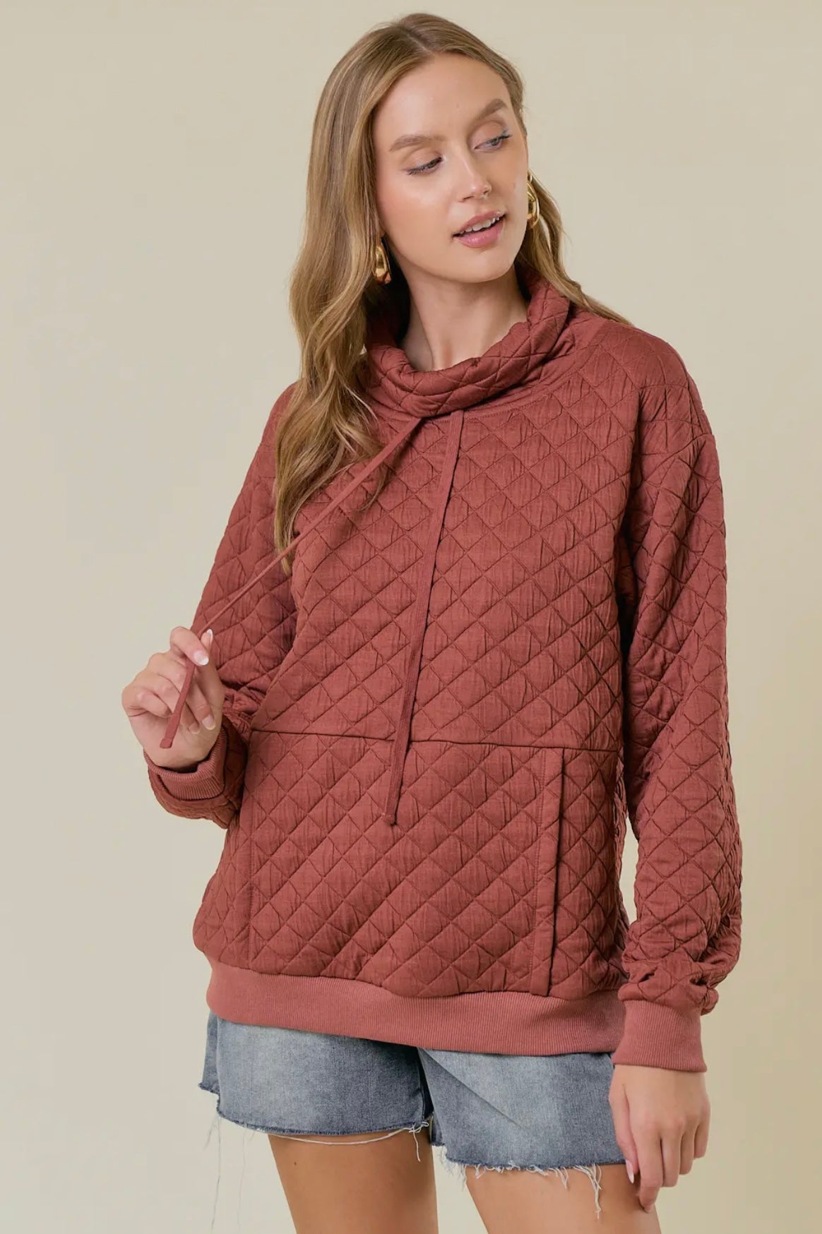 FUNNEL NECK QUILTED PULL OVER