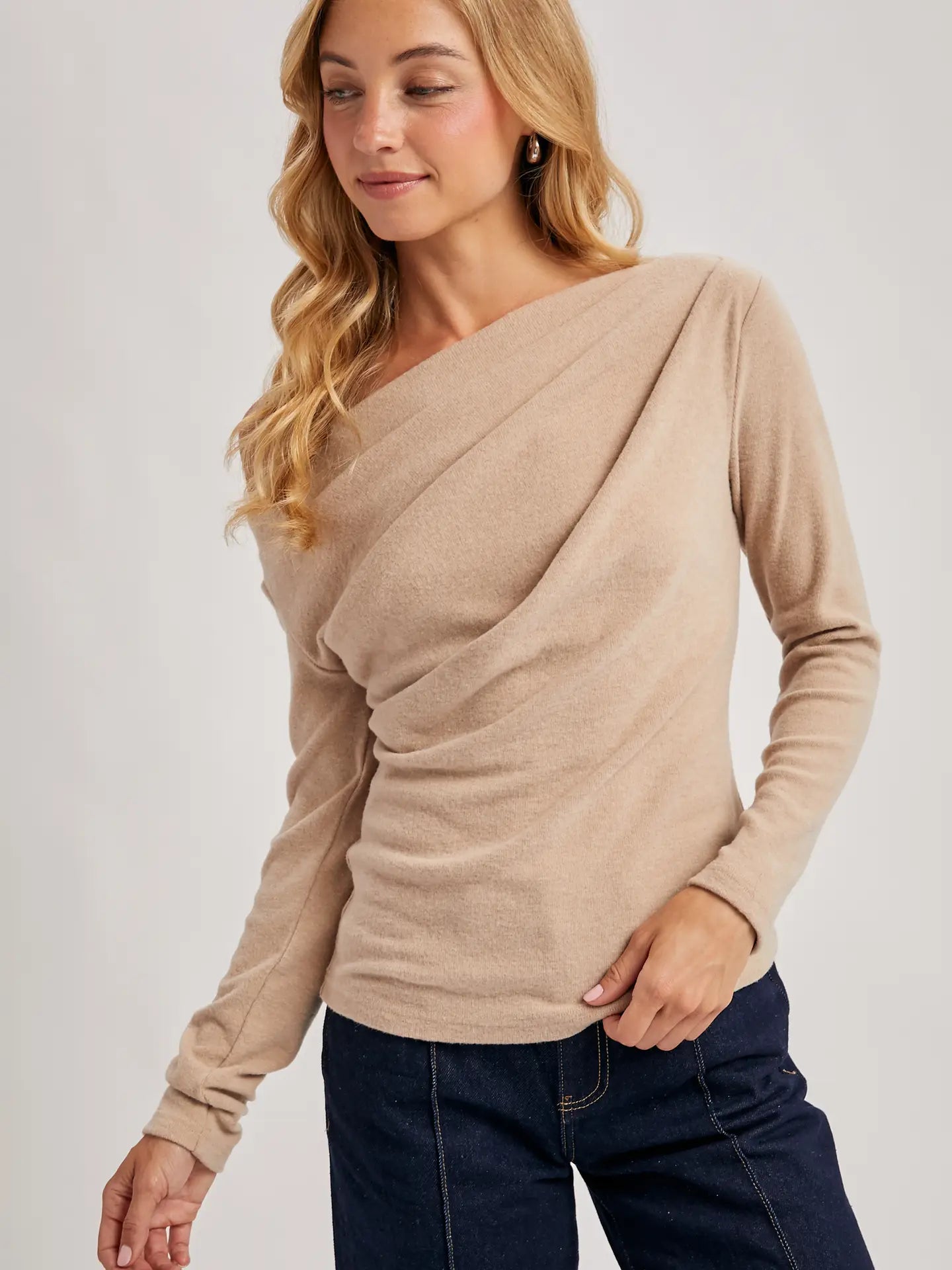 One off shoulder knit top