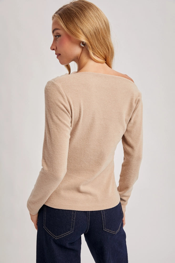 One off shoulder knit top