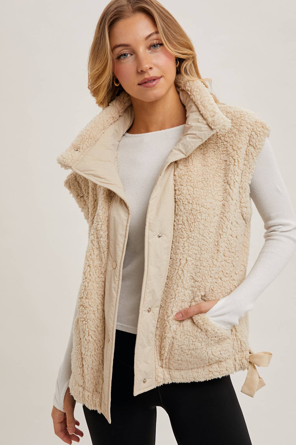BUTTON DOWN MOCK NECK FLEECE SHERPA VEST