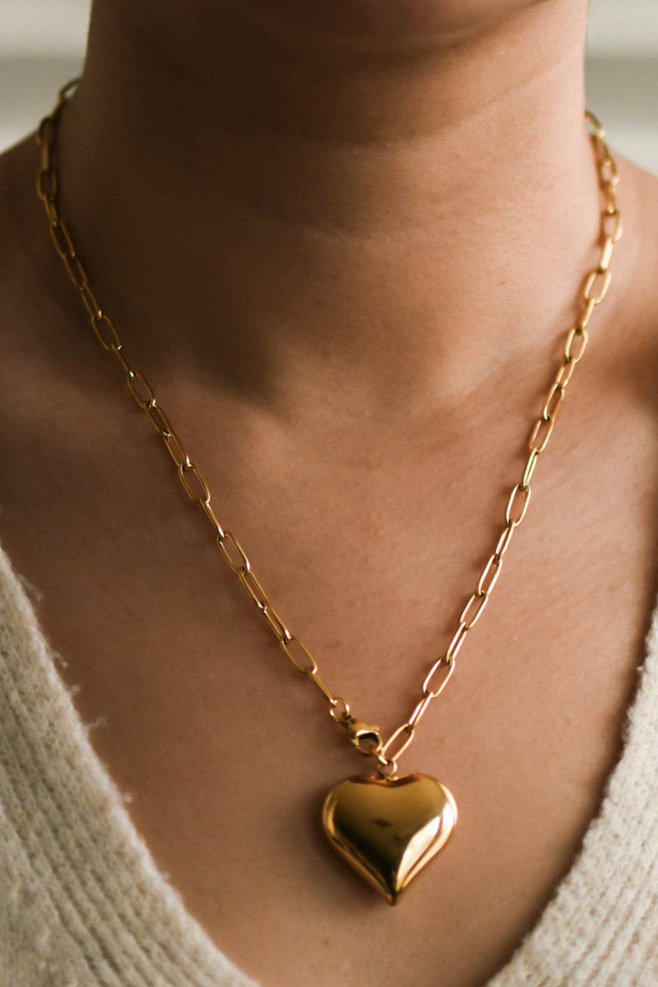 18K Gold Plated Heart Pendant Waterproof Stainless Steel Chain Necklace