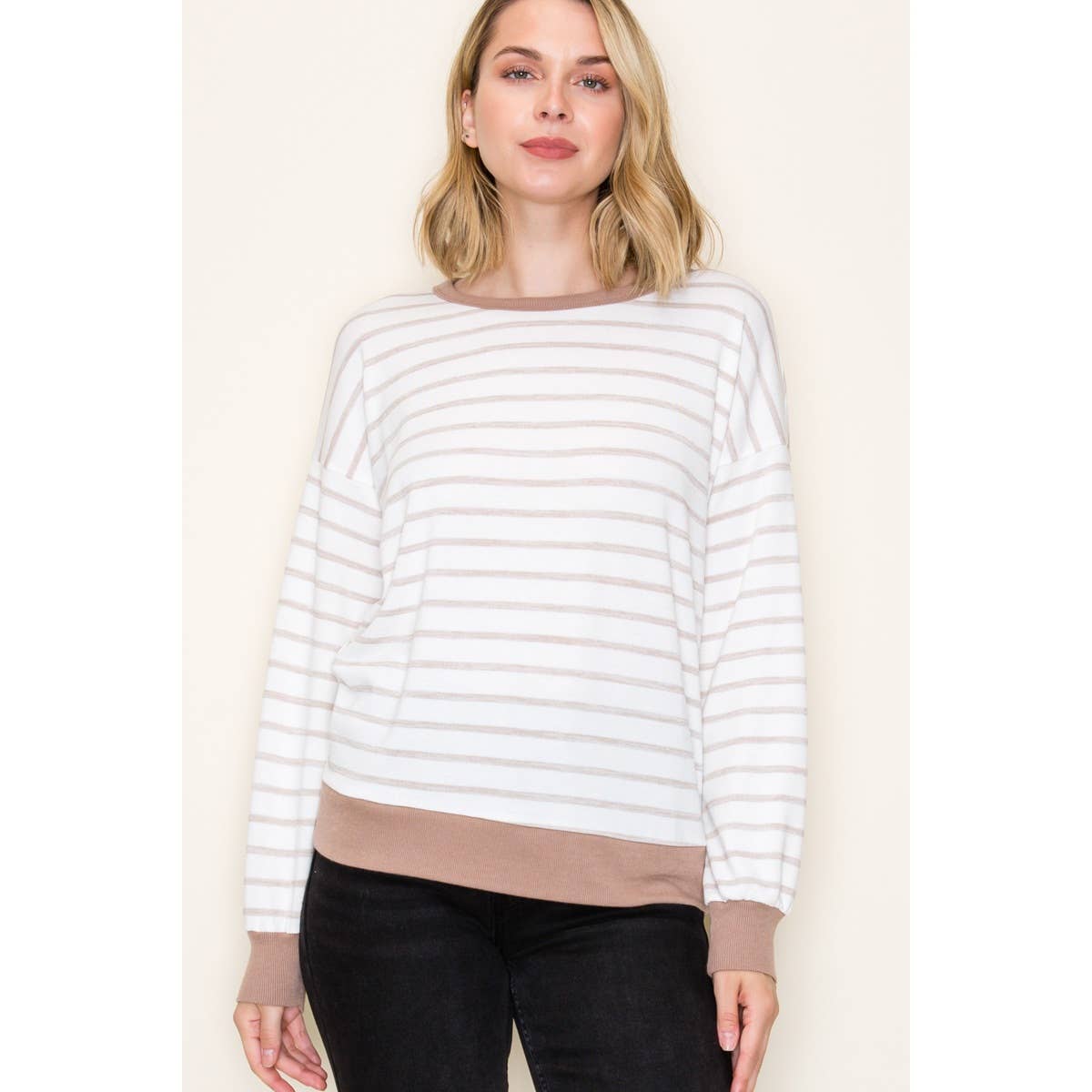 STRIPED PULLOVER KNIT TOP