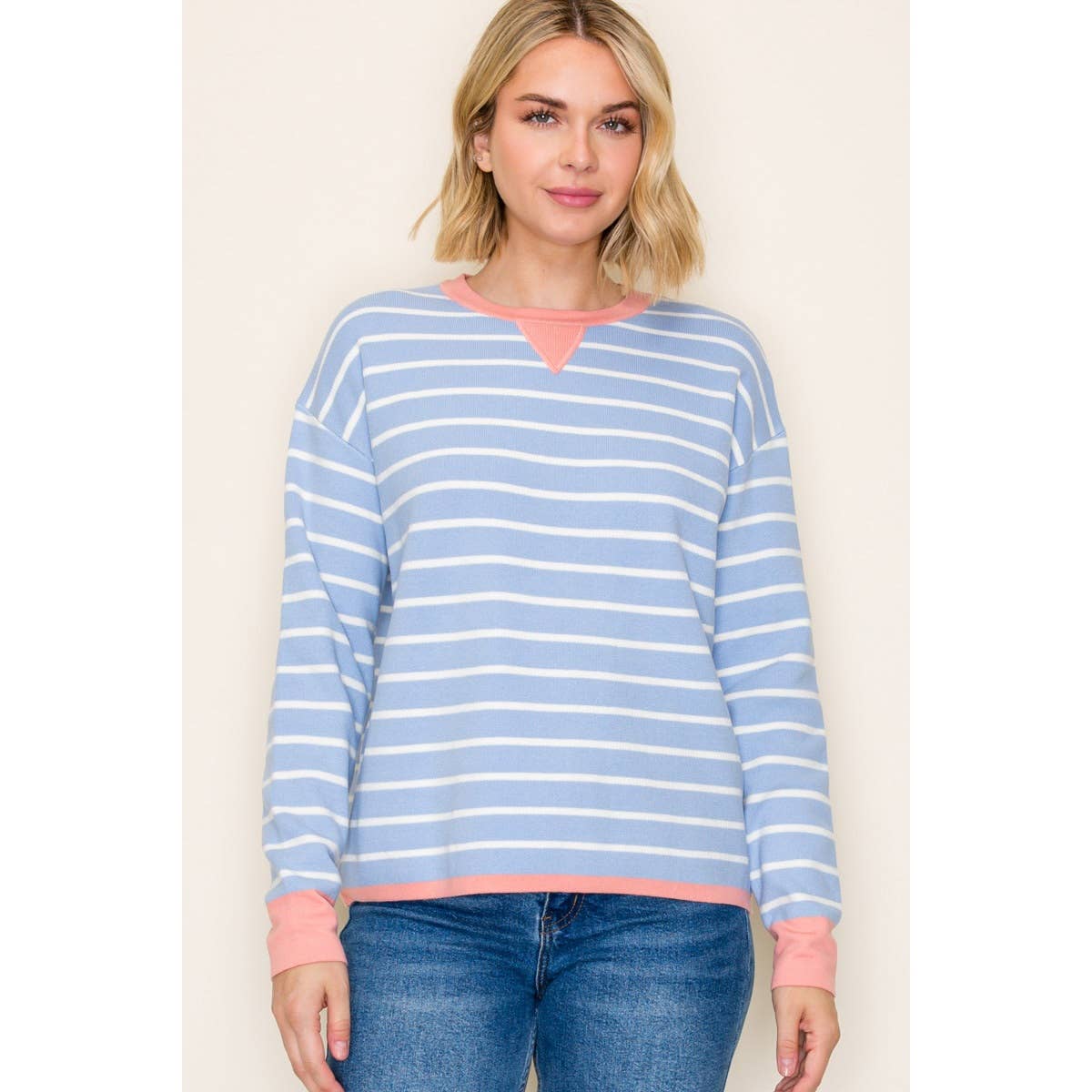 CONTRAST STRIPED SWEATER
