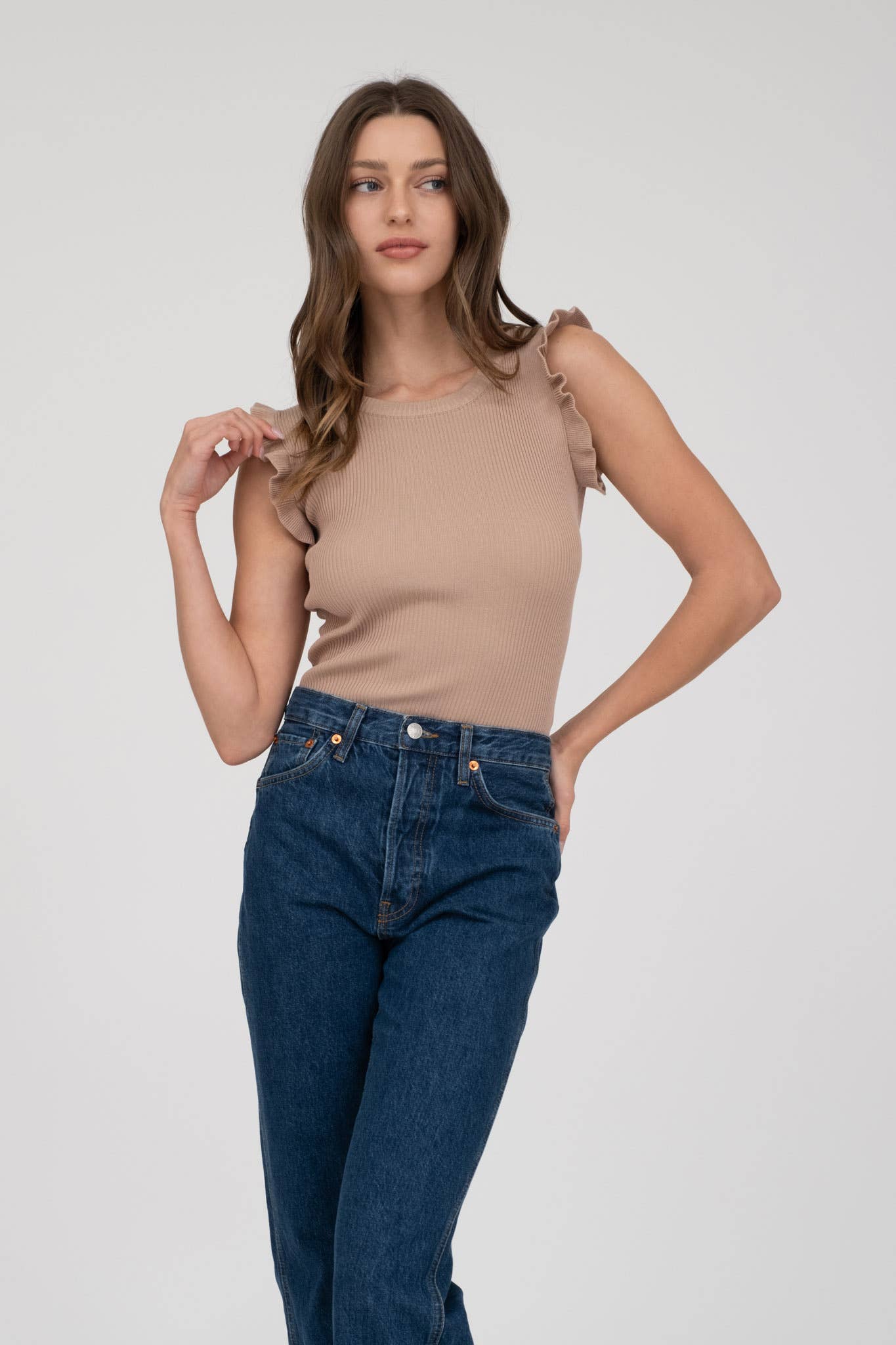 RUFFLE SLEEVELESS SWEATER KNIT TOP