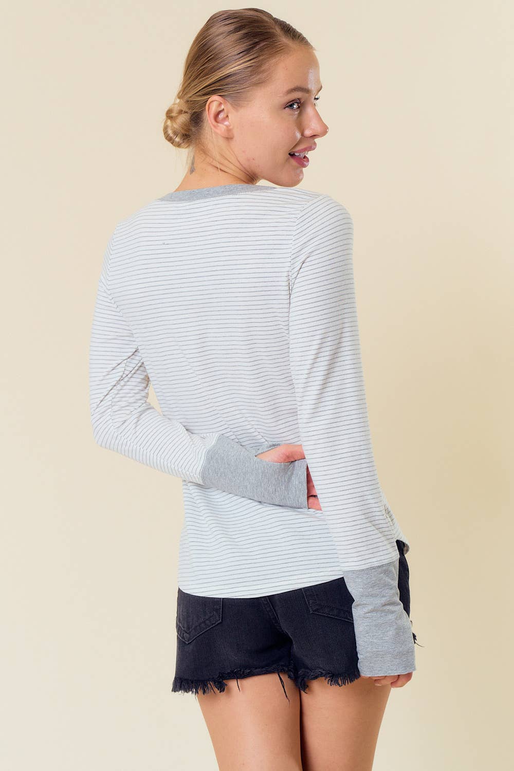 STRIPE LONG SLEEVE HENLEY TOP W/ THUMBHOLES