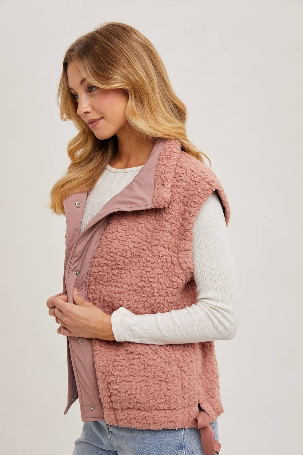 BUTTON DOWN MOCK NECK FLEECE SHERPA VEST
