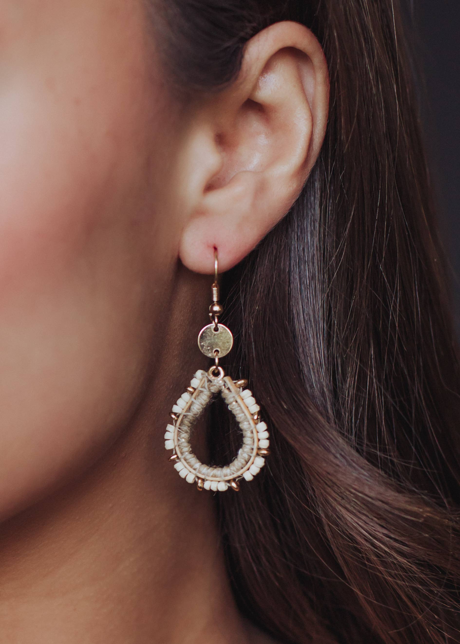 Gold, Taupe & Cream Beaded Earrings