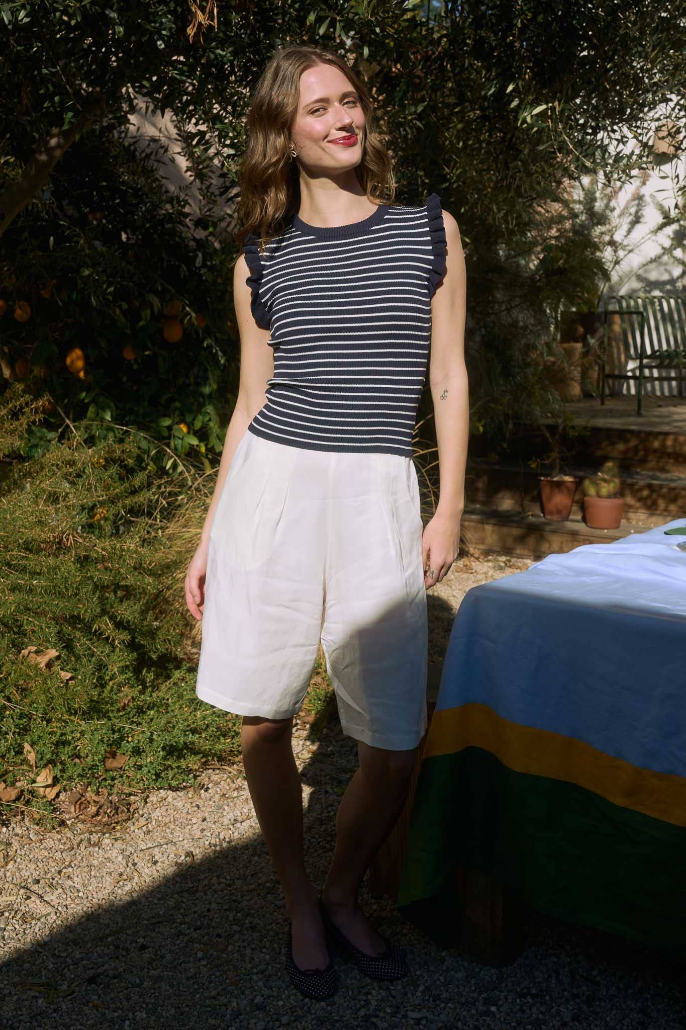 STRIPE RUFFLE TRIM SLEEVELESS PULLOVER SWEATER