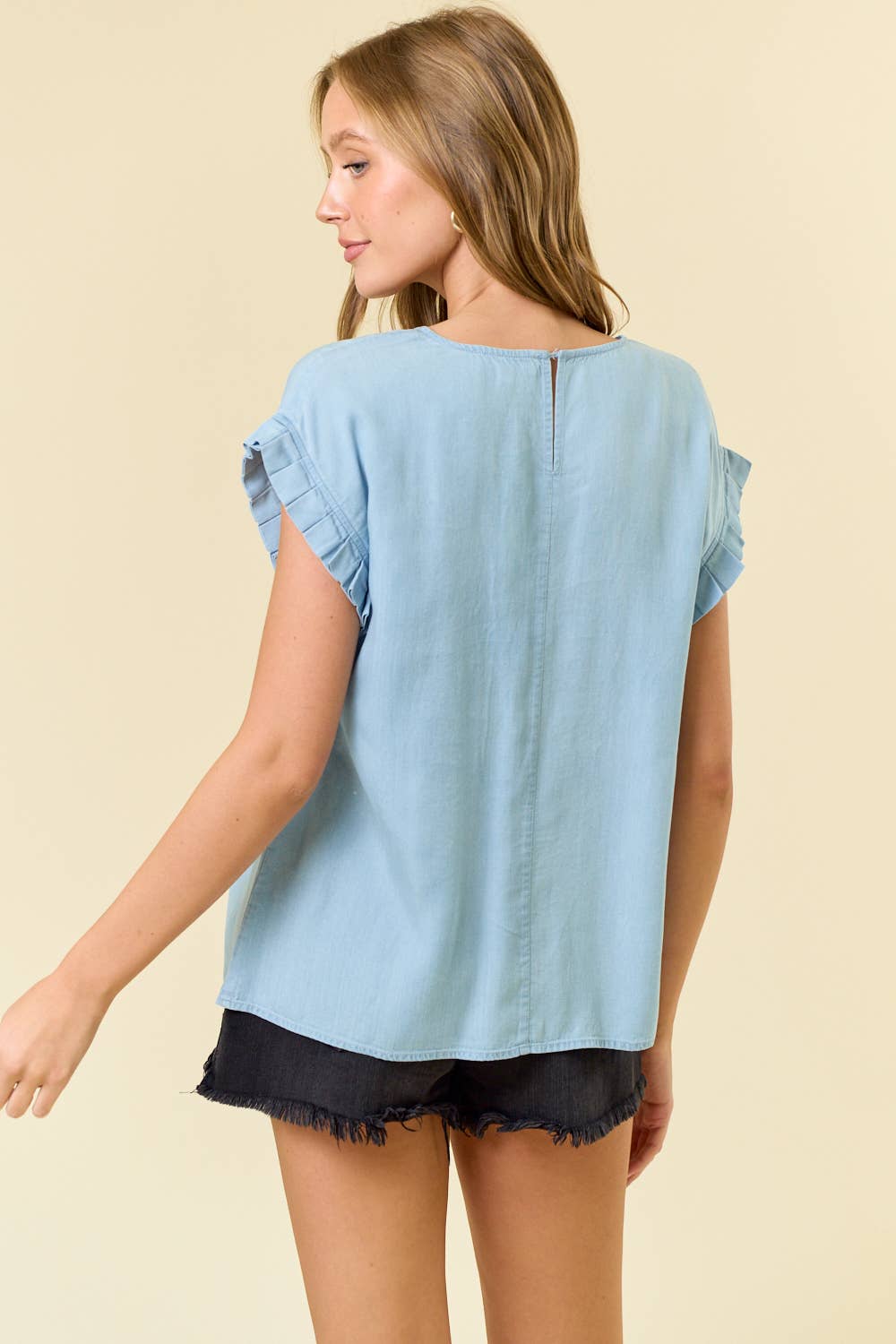 TENCEL DENIM PLEATED DOLMAN SLEEVE TOP
