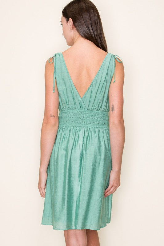 Drawstring shoulder v-neck dress