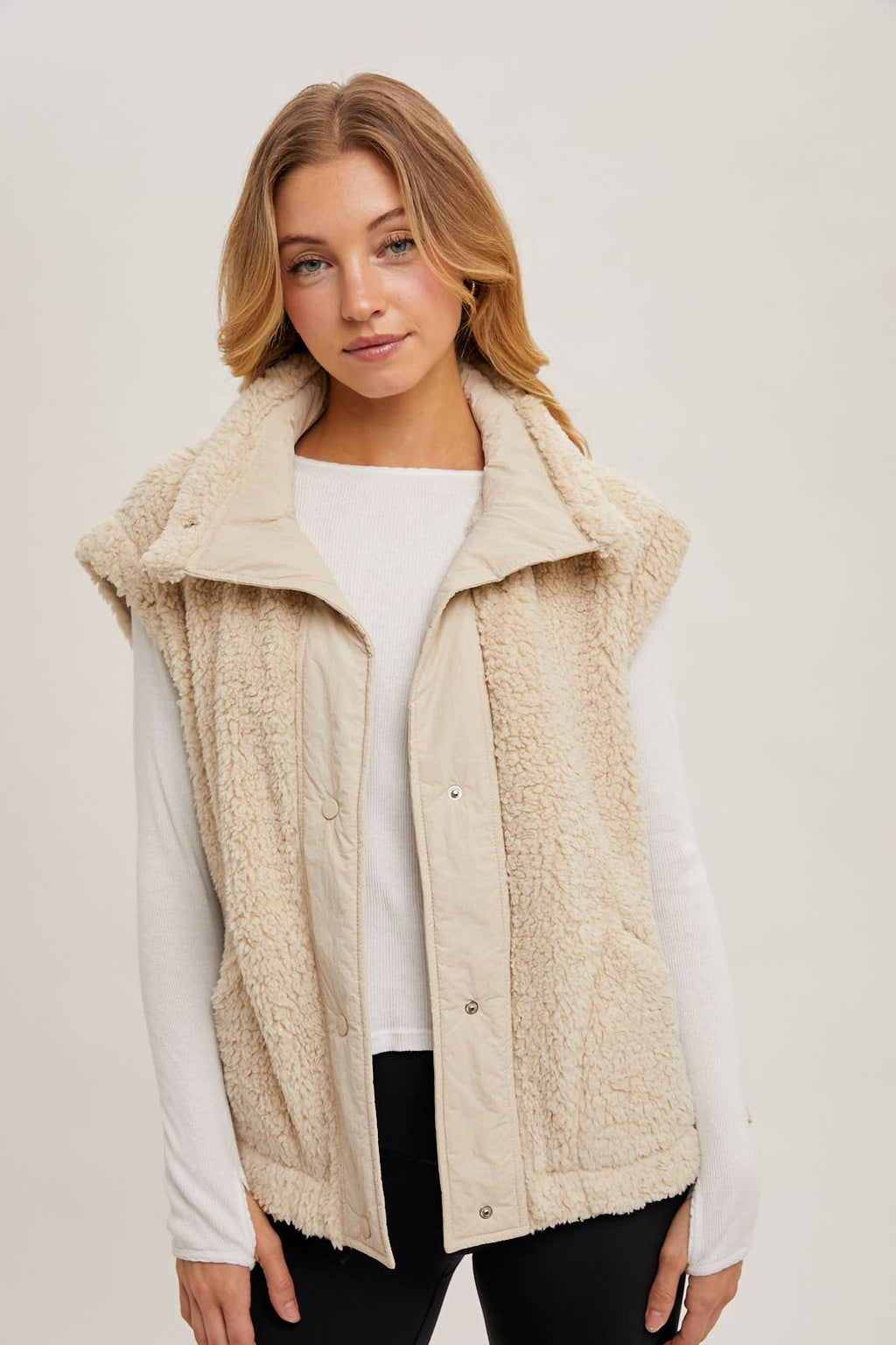 BUTTON DOWN MOCK NECK FLEECE SHERPA VEST