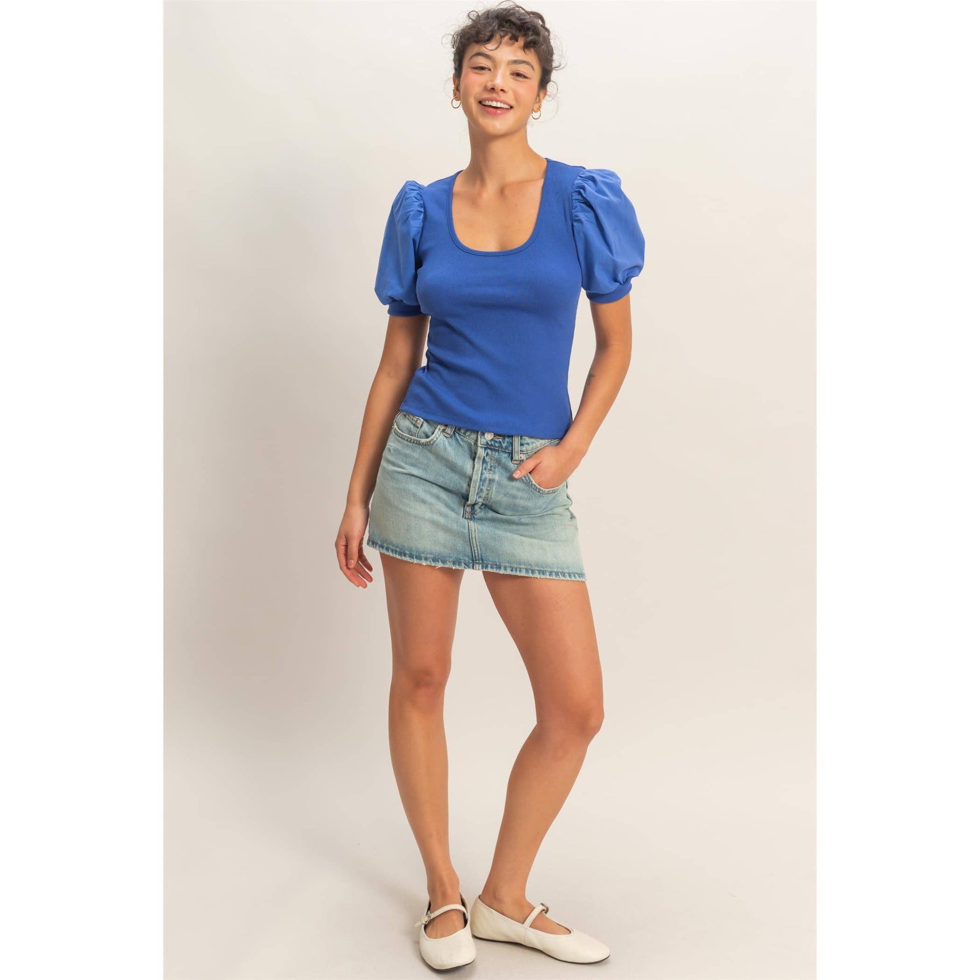 Ribbed Puff Sleeve Scoop Neck Top