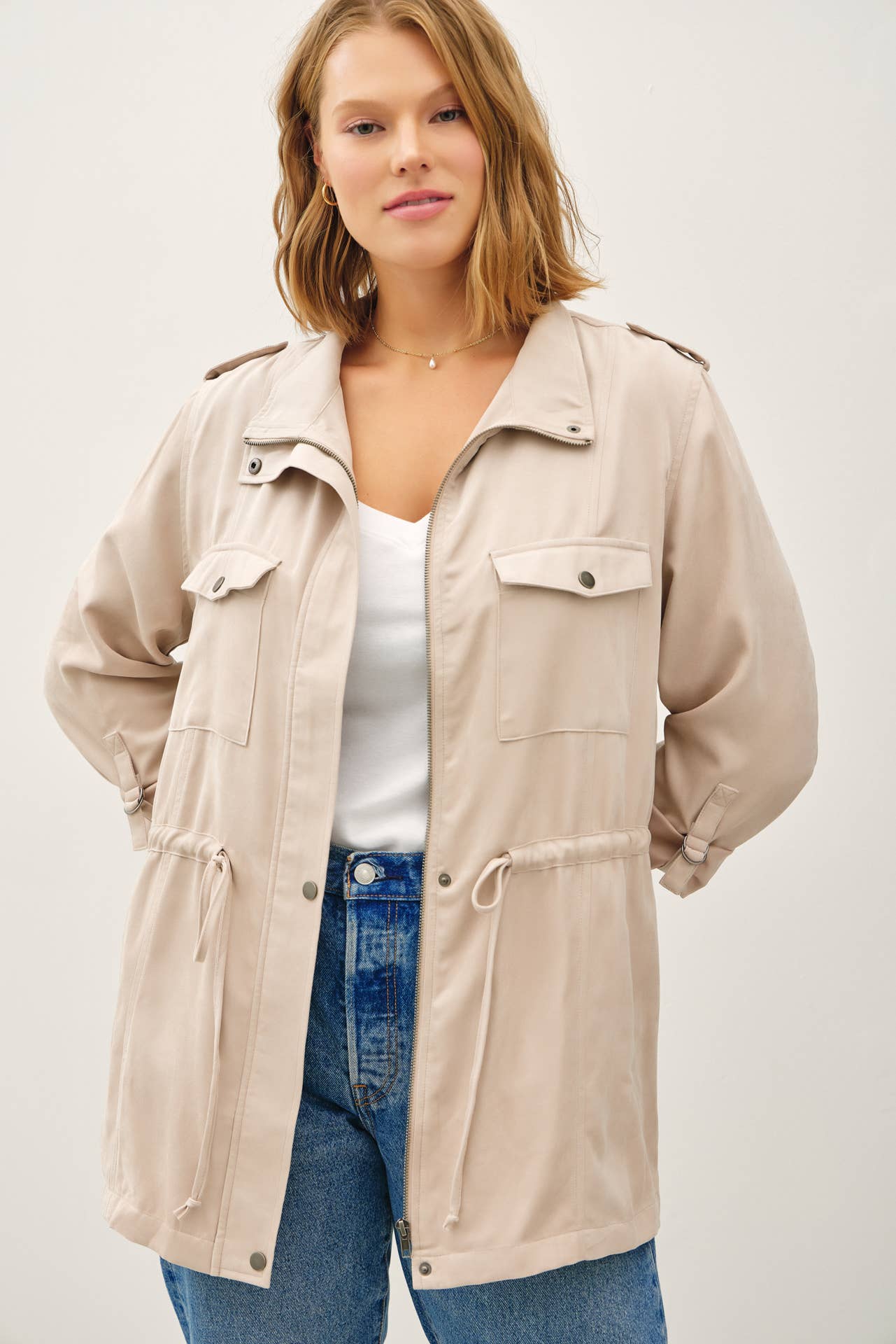 CURVY CINCHED WAIST CARGO UTILITY JACKET