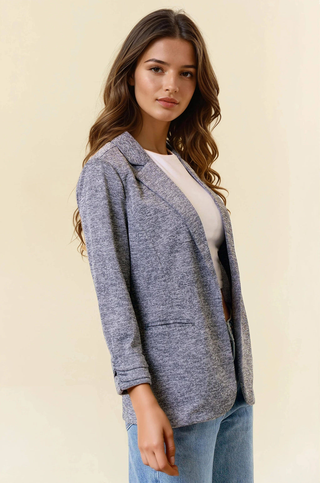 KNIT BLAZER WITH SLEEVE SHIRRING DETAIL