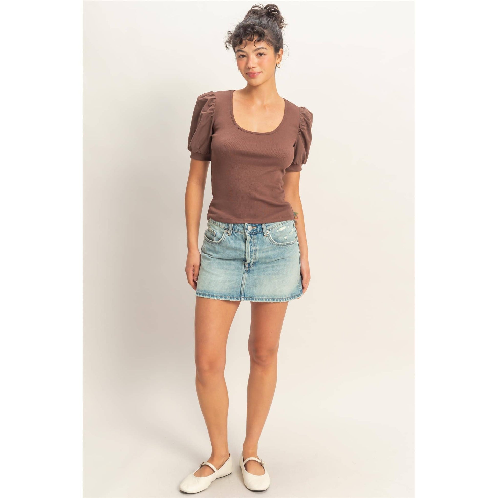 Ribbed Puff Sleeve Scoop Neck Top
