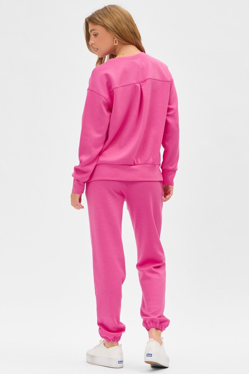 Curvy Malibu Travel Sweatshirt
