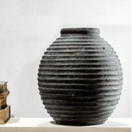 LARGE BLK TERRACOTTA LINE VASE